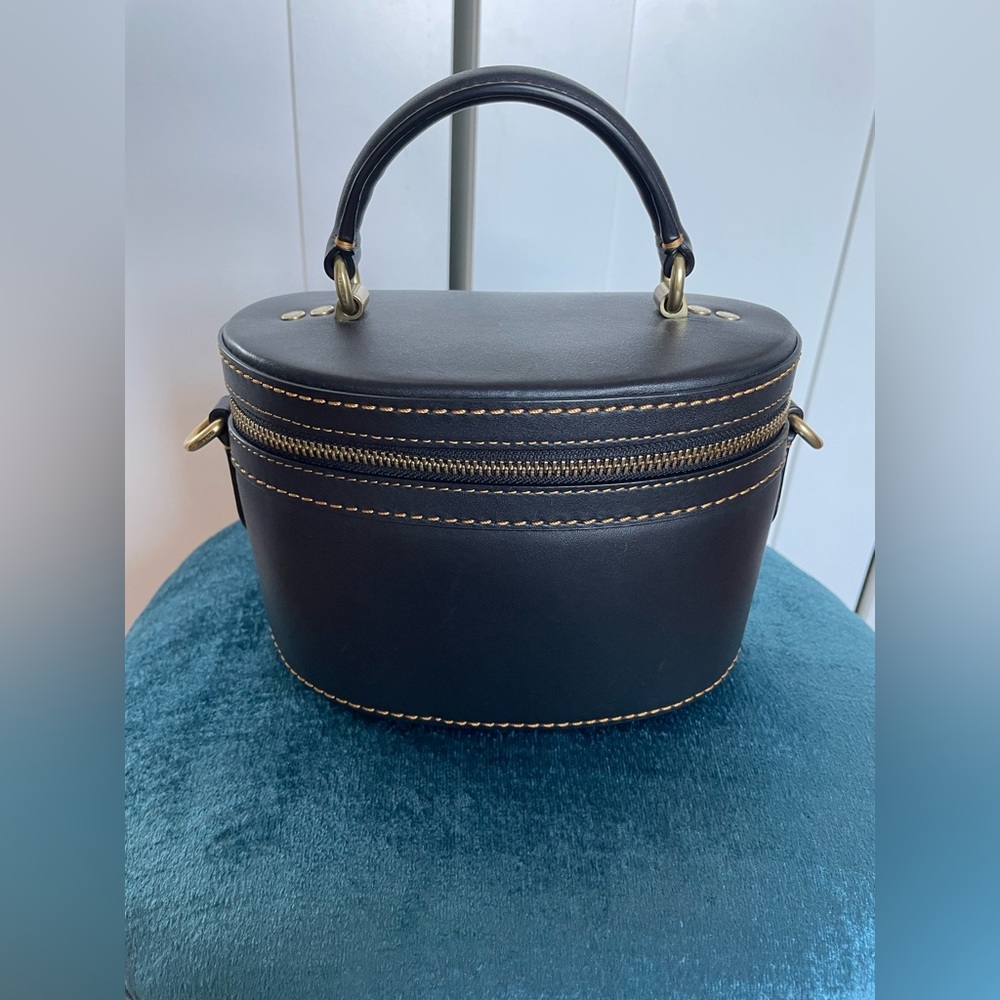 Coach Archive Trail Black Good Preowned Condition